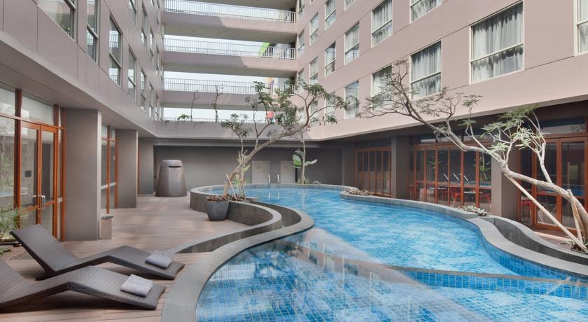 Ibis Styles Jakarta Airport Tangerang Exterior foto