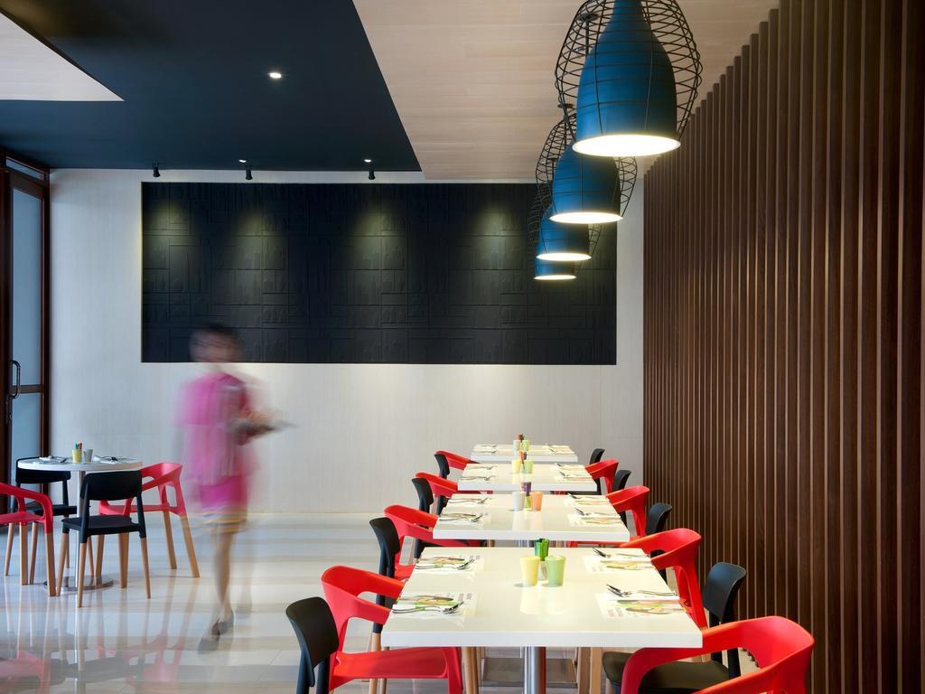 Ibis Styles Jakarta Airport Tangerang Exterior foto